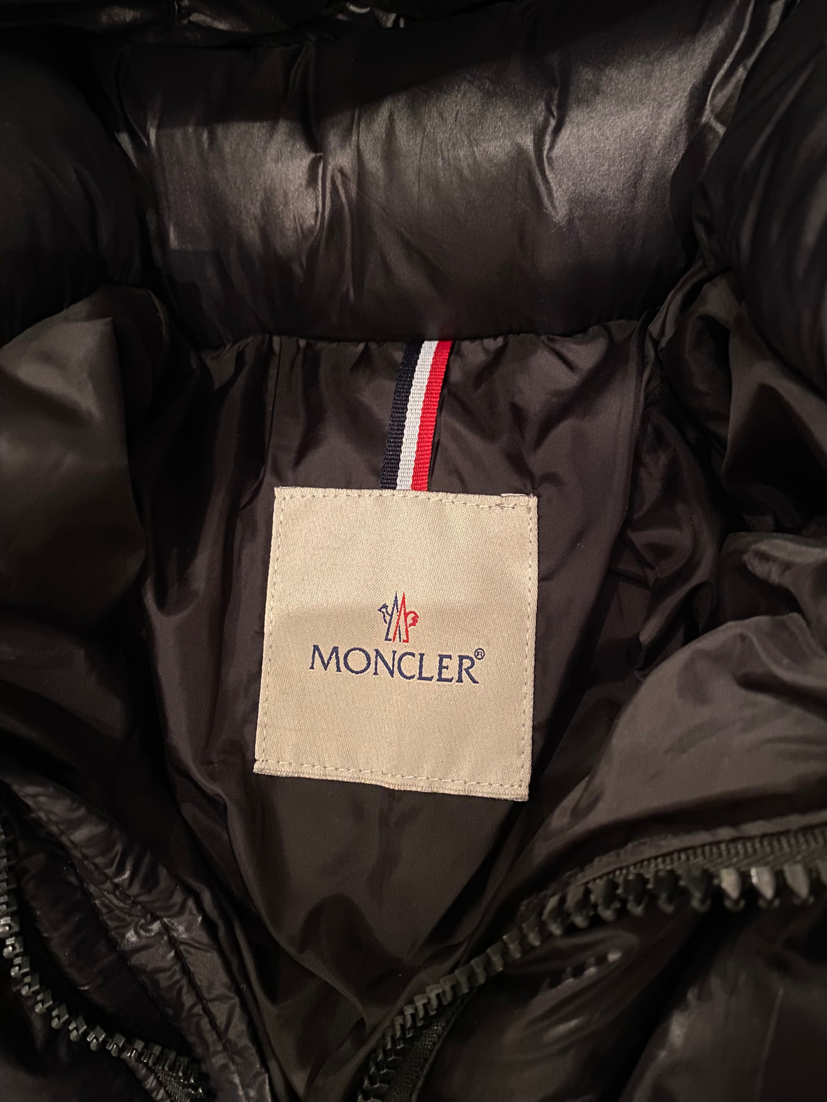 Moncler Maya Puffer Jacket Μαύρο