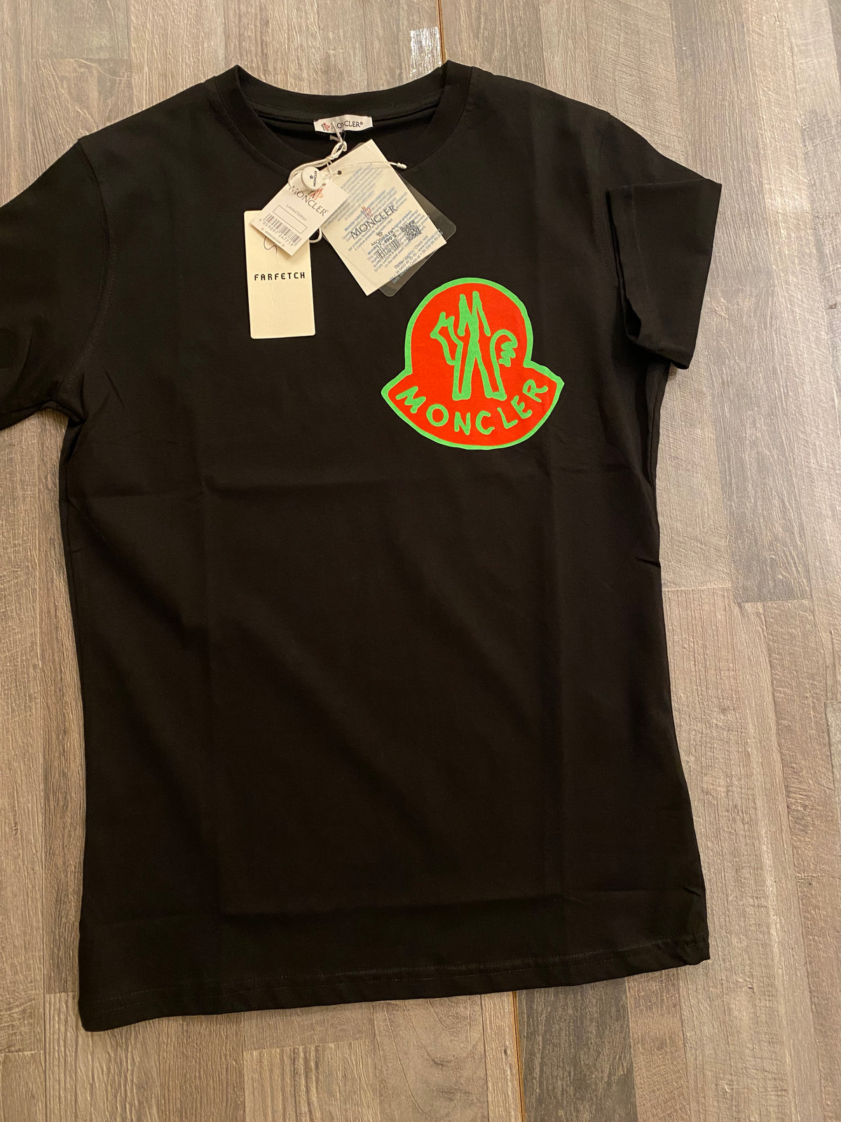 Moncler T-shirt
