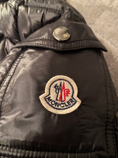 Moncler Maya Puffer Jacket Μαύρο