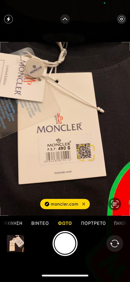 Moncler T-shirt